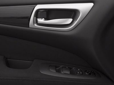 2016 Nissan Pathfinder SV
