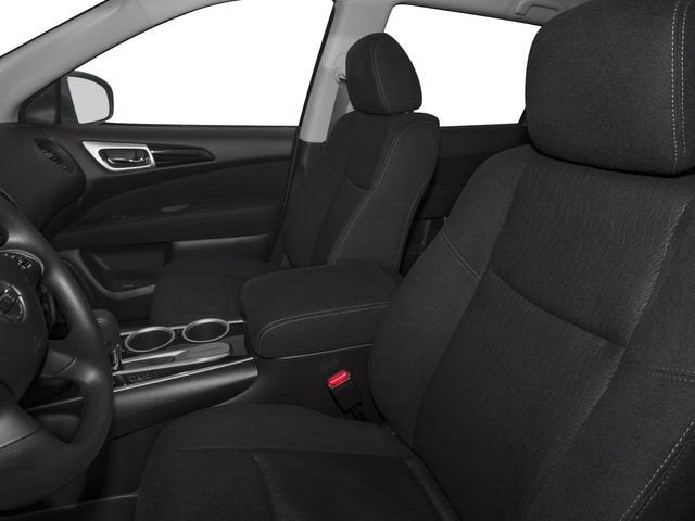2016 Nissan Pathfinder SV