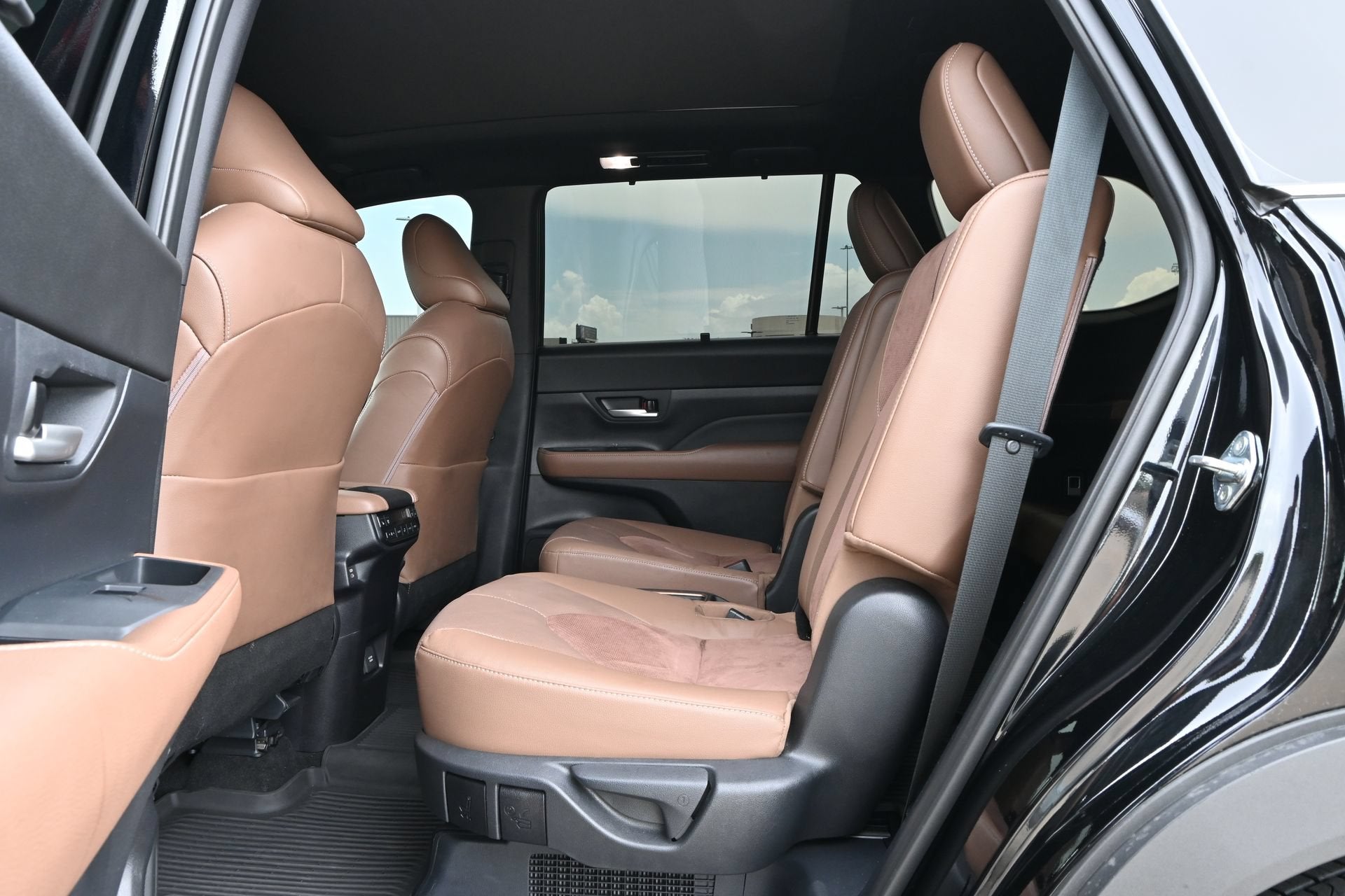 2025 Toyota Grand Highlander Hybrid MAX Limited
