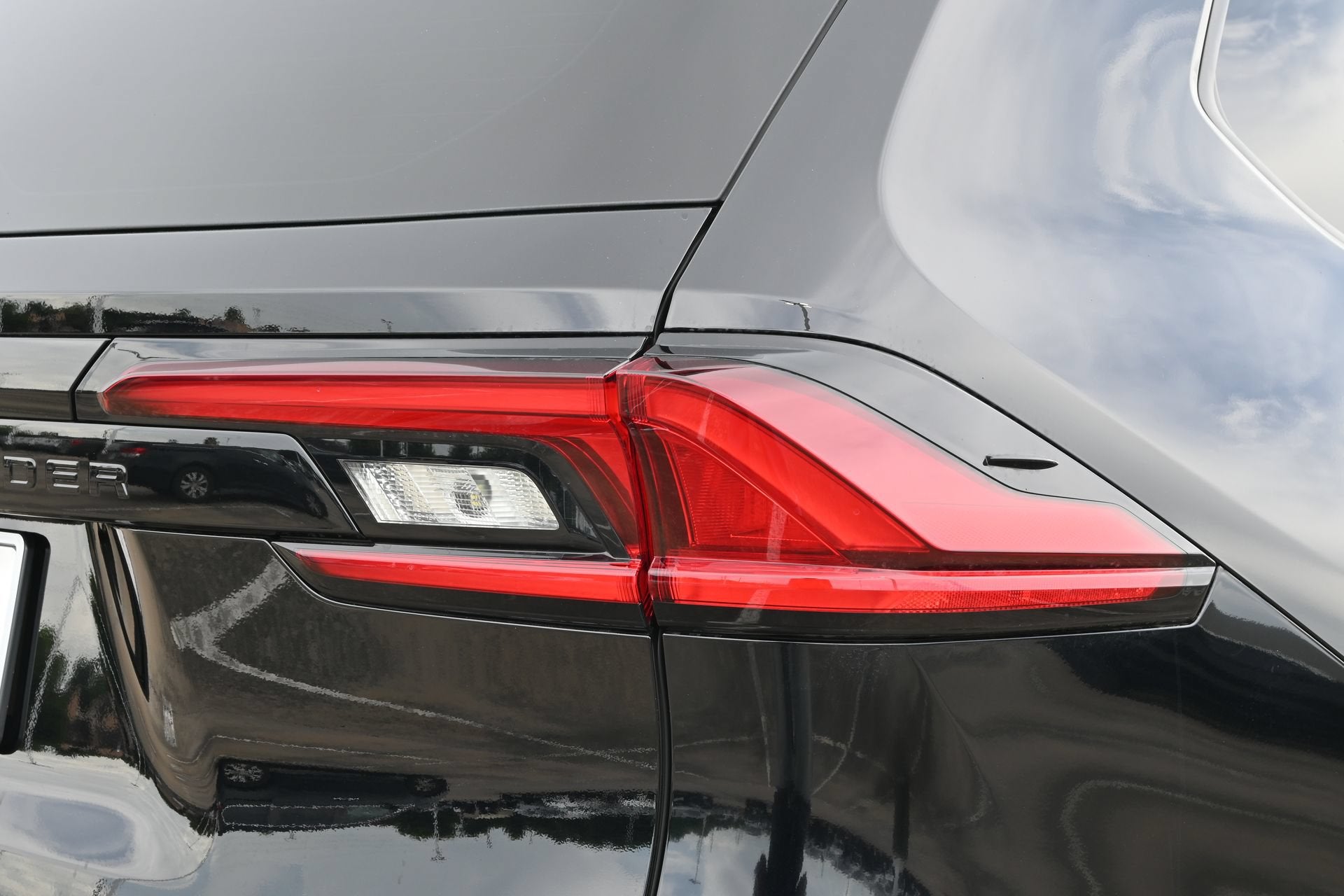 2025 Toyota Grand Highlander Hybrid MAX Limited