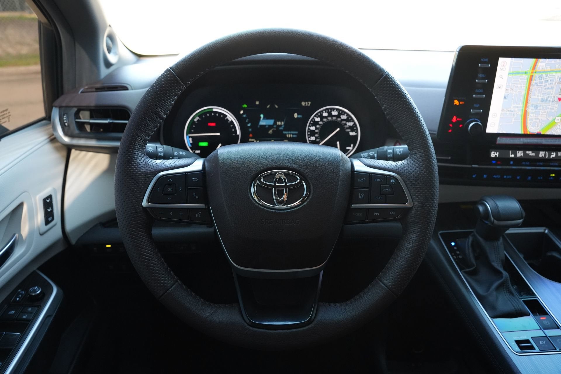 2024 Toyota Sienna Platinum