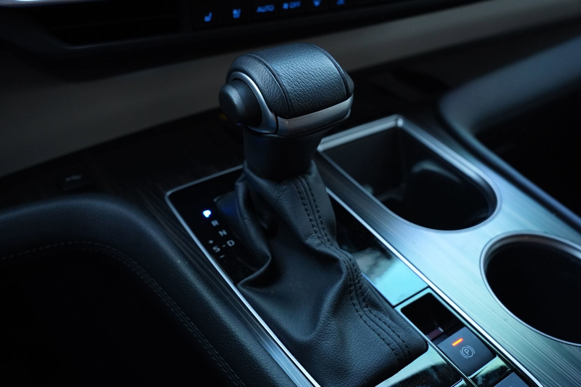 2024 Toyota Sienna Platinum