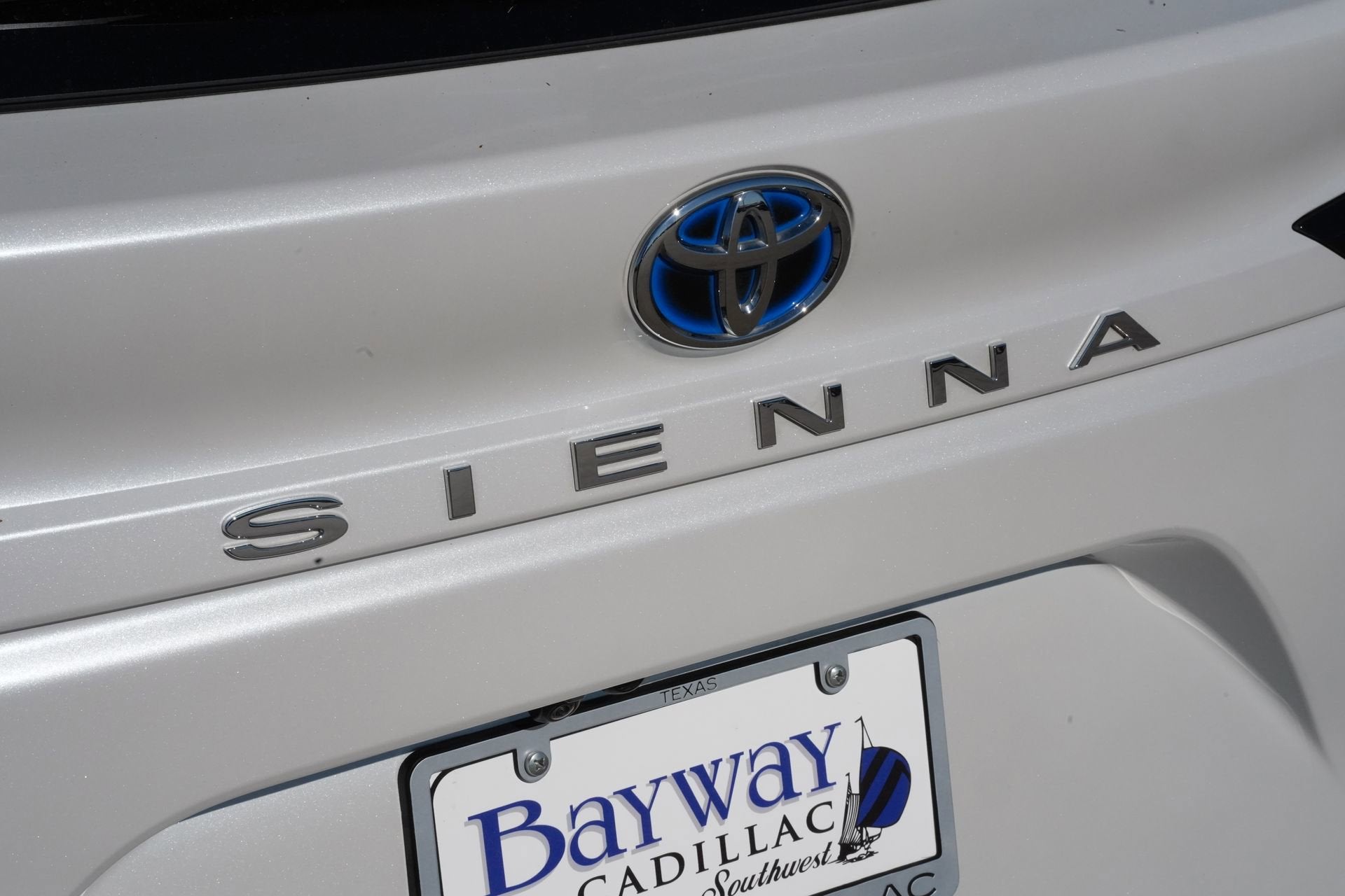 2024 Toyota Sienna Platinum