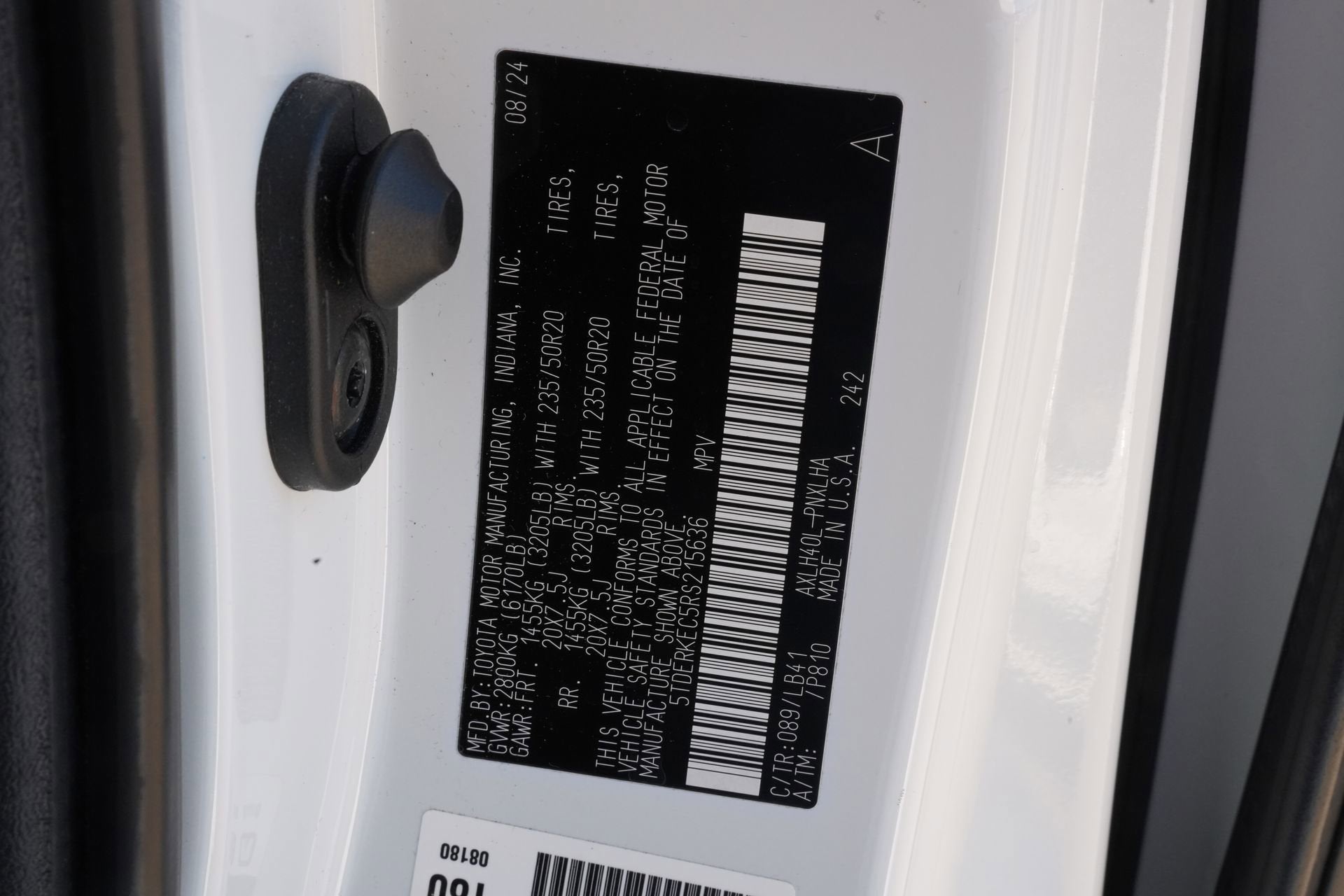 2024 Toyota Sienna Platinum