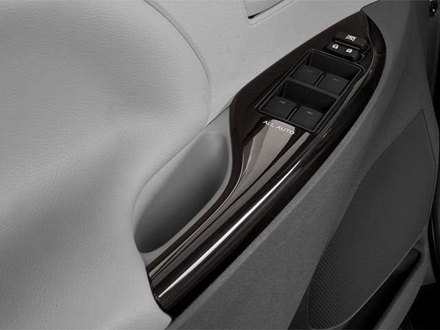 2014 Toyota Sienna XLE