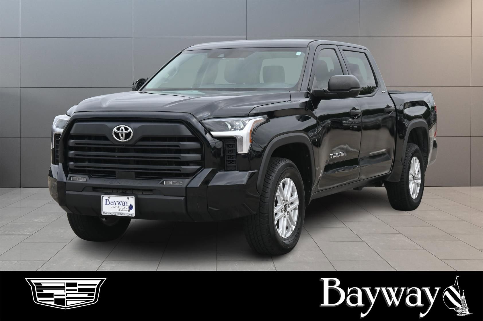 2022 Toyota Tundra 4WD SR5