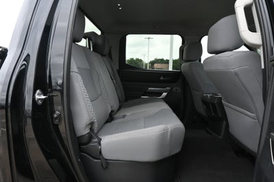 2022 Toyota Tundra 4WD SR5