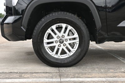 2022 Toyota Tundra 4WD SR5