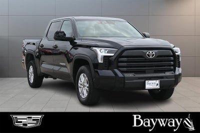 2022 Toyota Tundra 4WD SR5