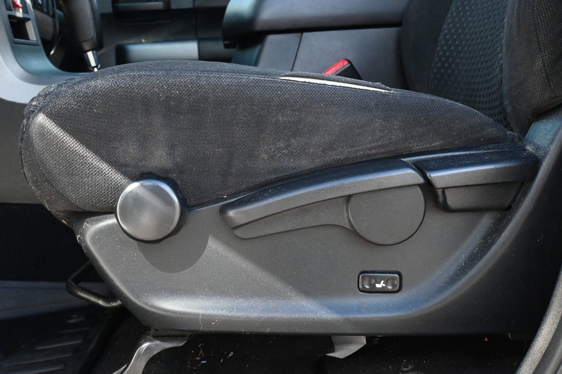 2011 Toyota Tundra 4WD Truck Grade