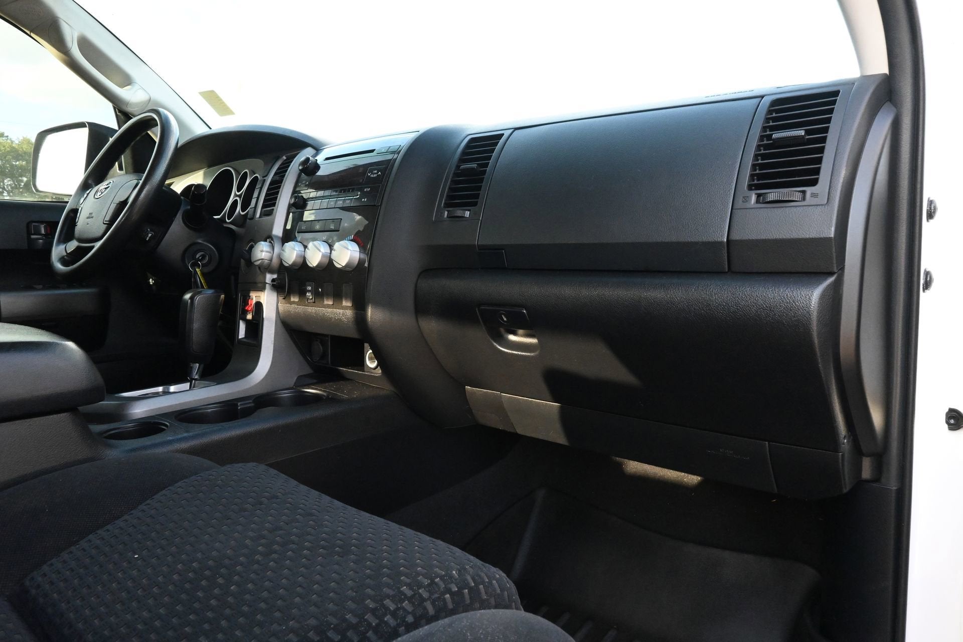 2011 Toyota Tundra 4WD Truck Grade