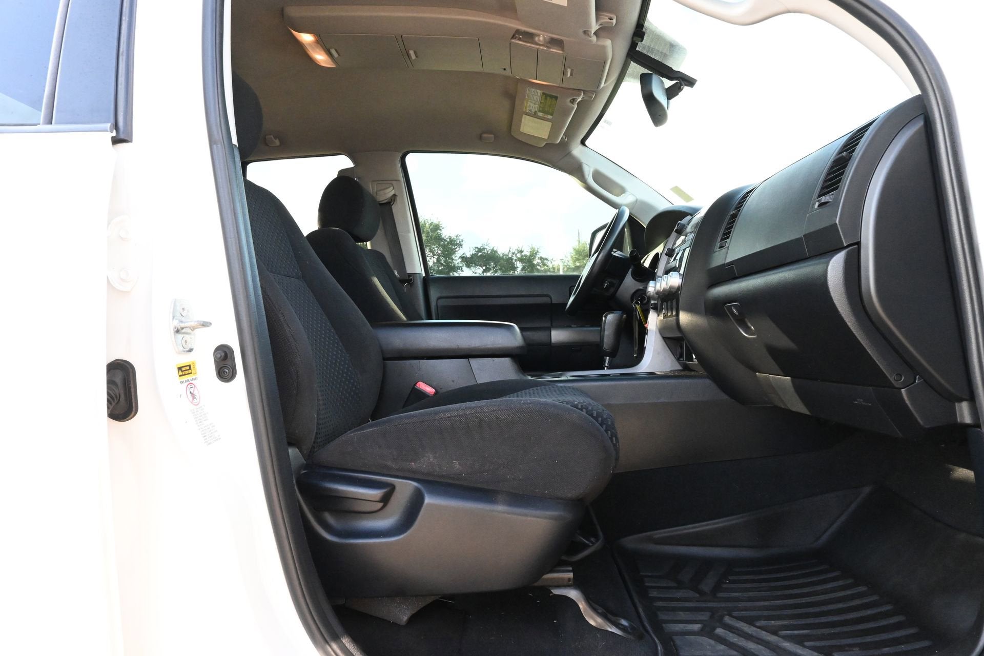2011 Toyota Tundra 4WD Truck Grade