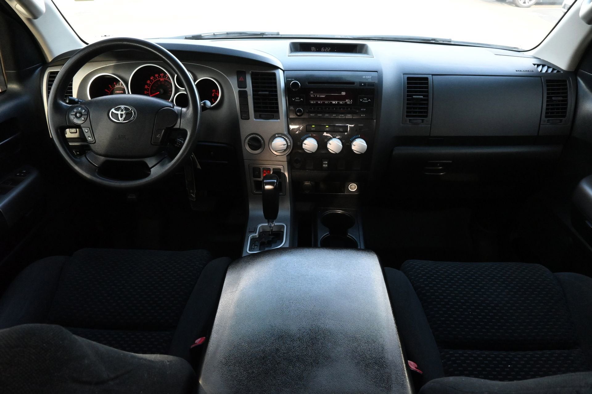 2011 Toyota Tundra 4WD Truck Grade