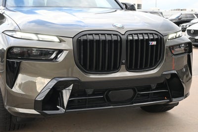2025 BMW X7 M60i