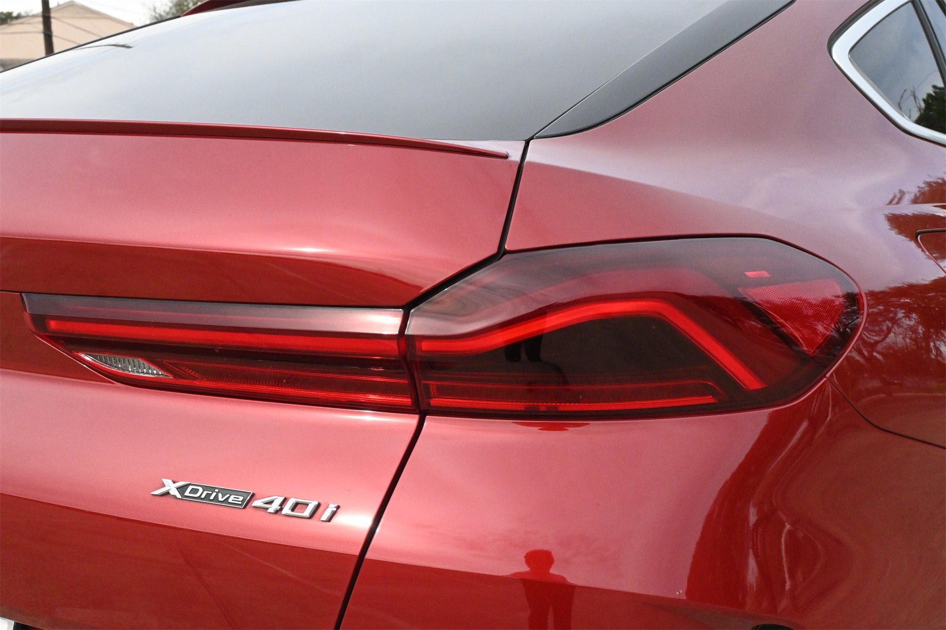 2023 BMW X6 xDrive40i