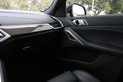 2023 BMW X6 xDrive40i