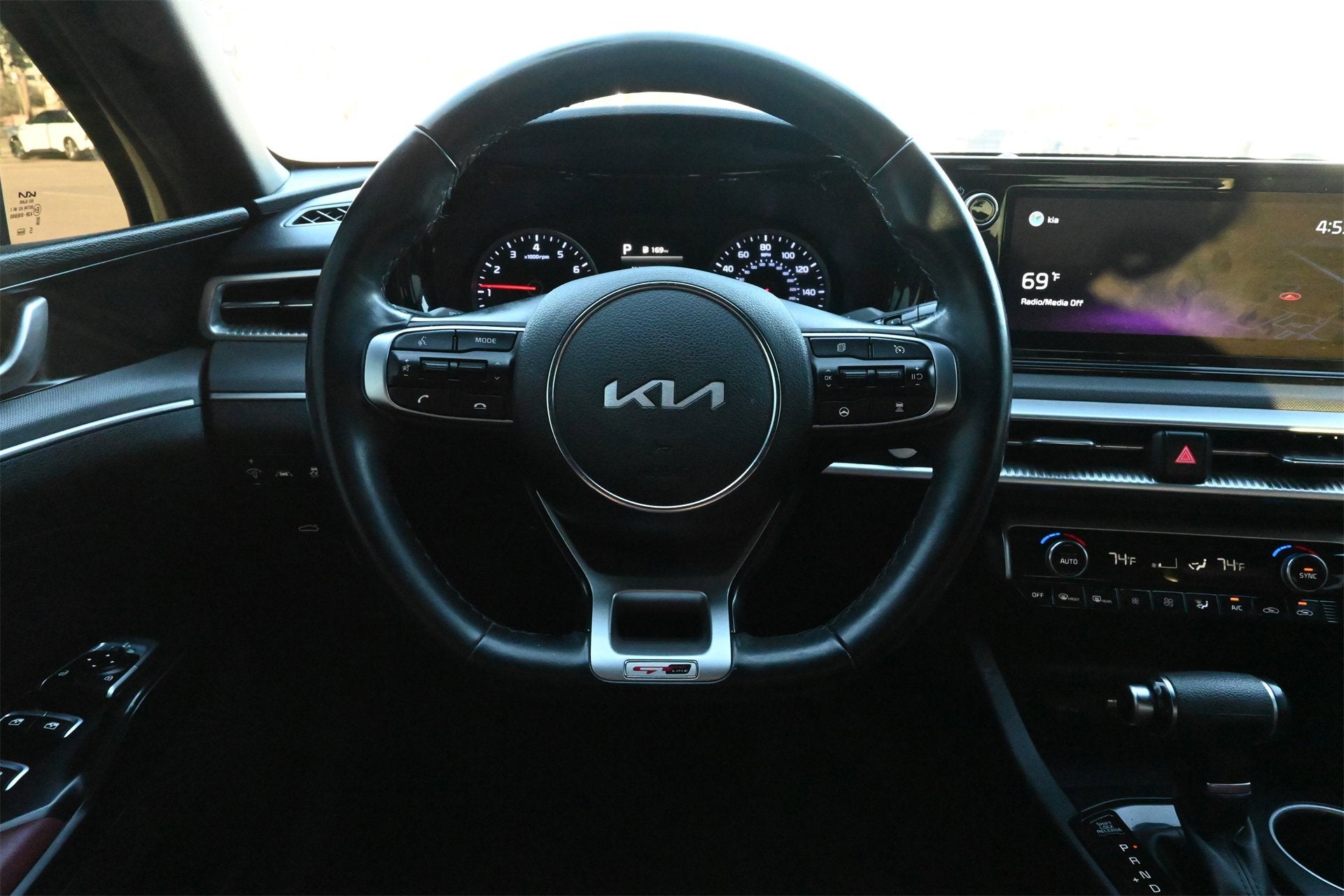 2022 Kia K5 GT-Line