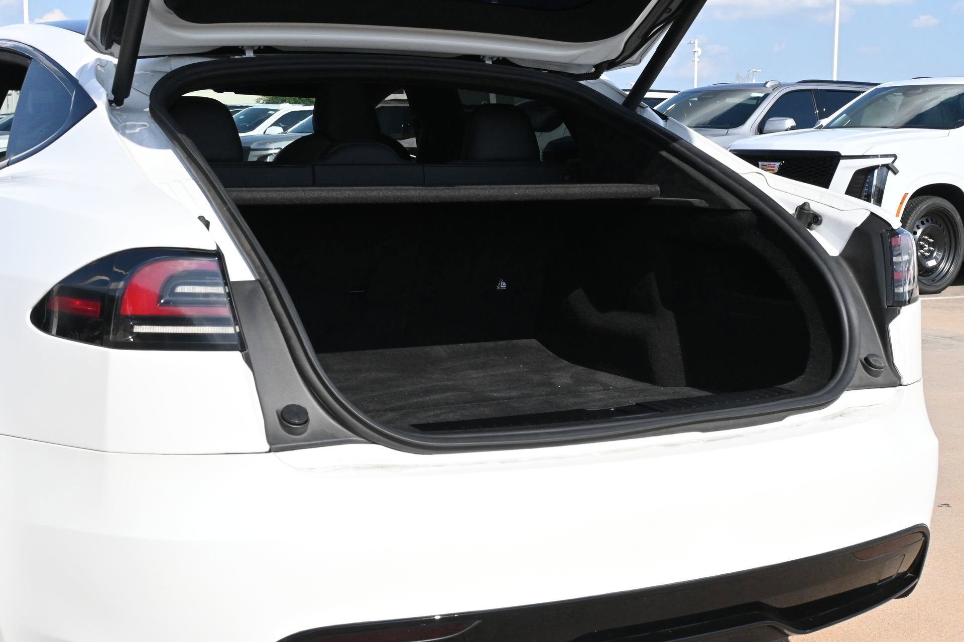 2023 Tesla Model S NA