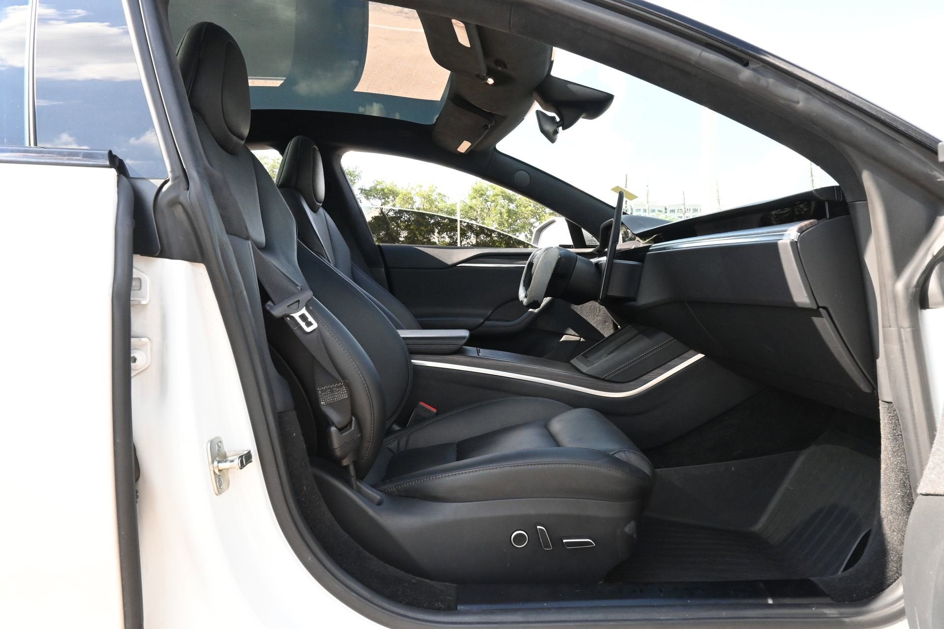2023 Tesla Model S NA