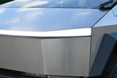 2024 Tesla Cybertruck Cyberbeast