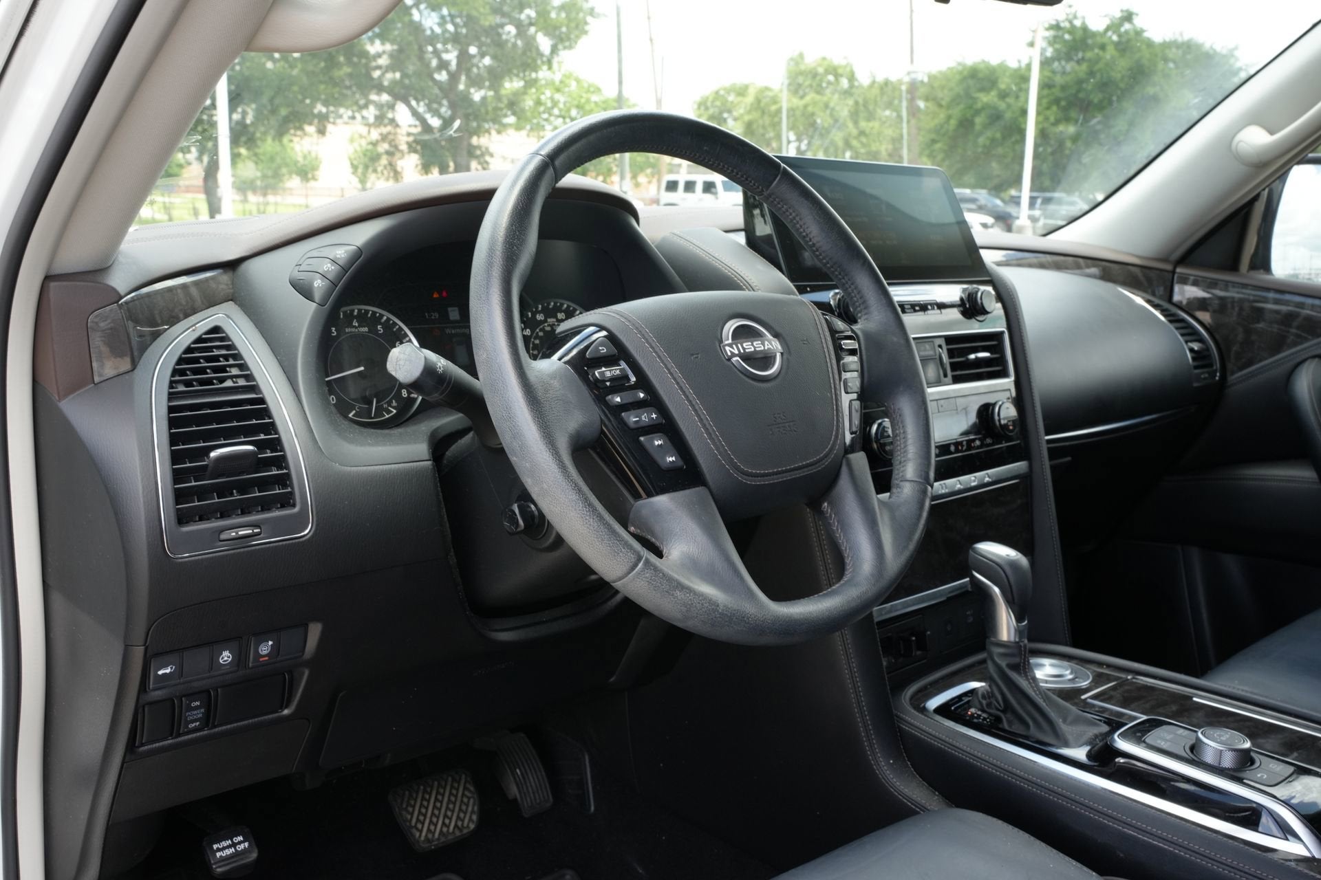 2023 Nissan Armada Platinum