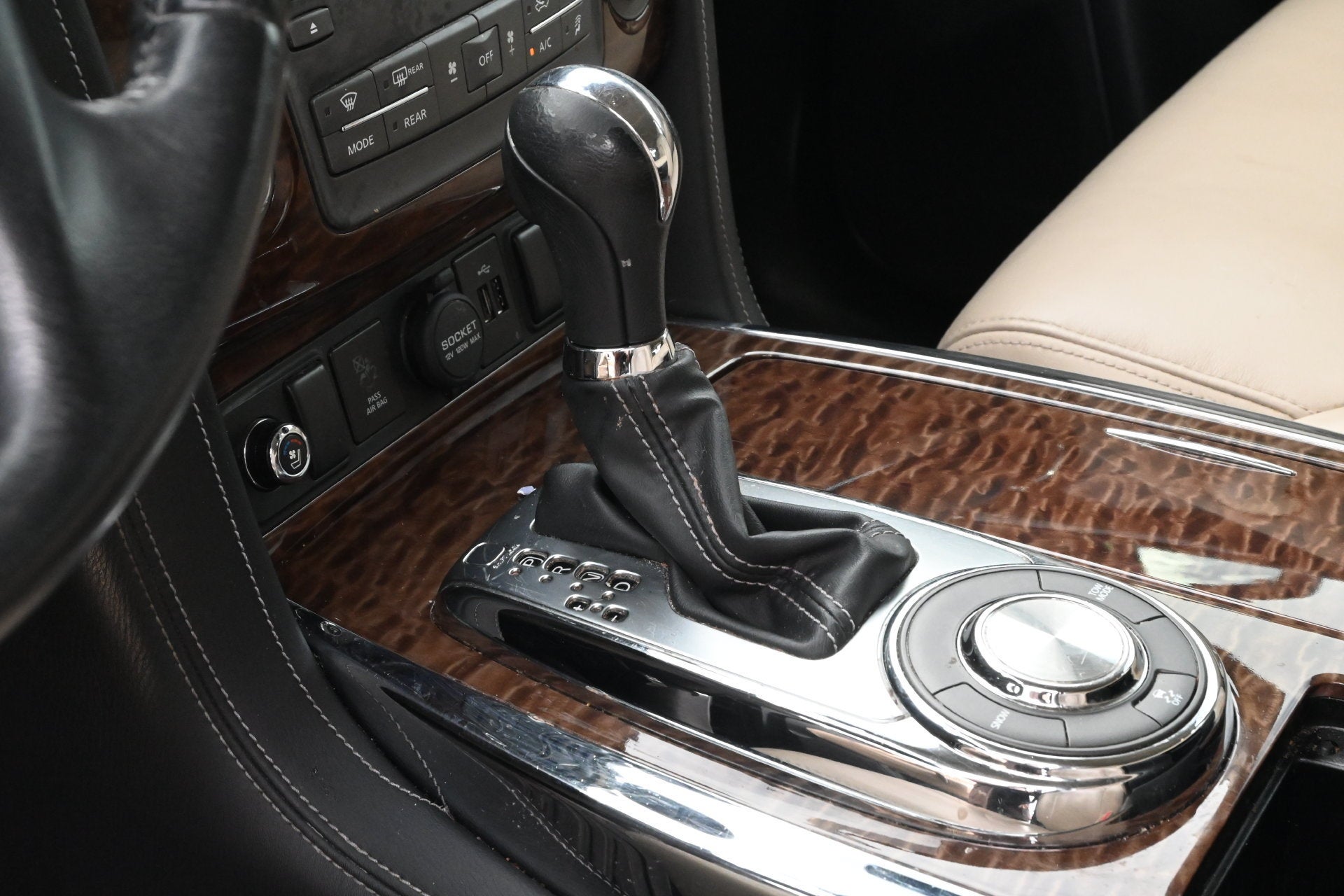 2019 Nissan Armada Platinum