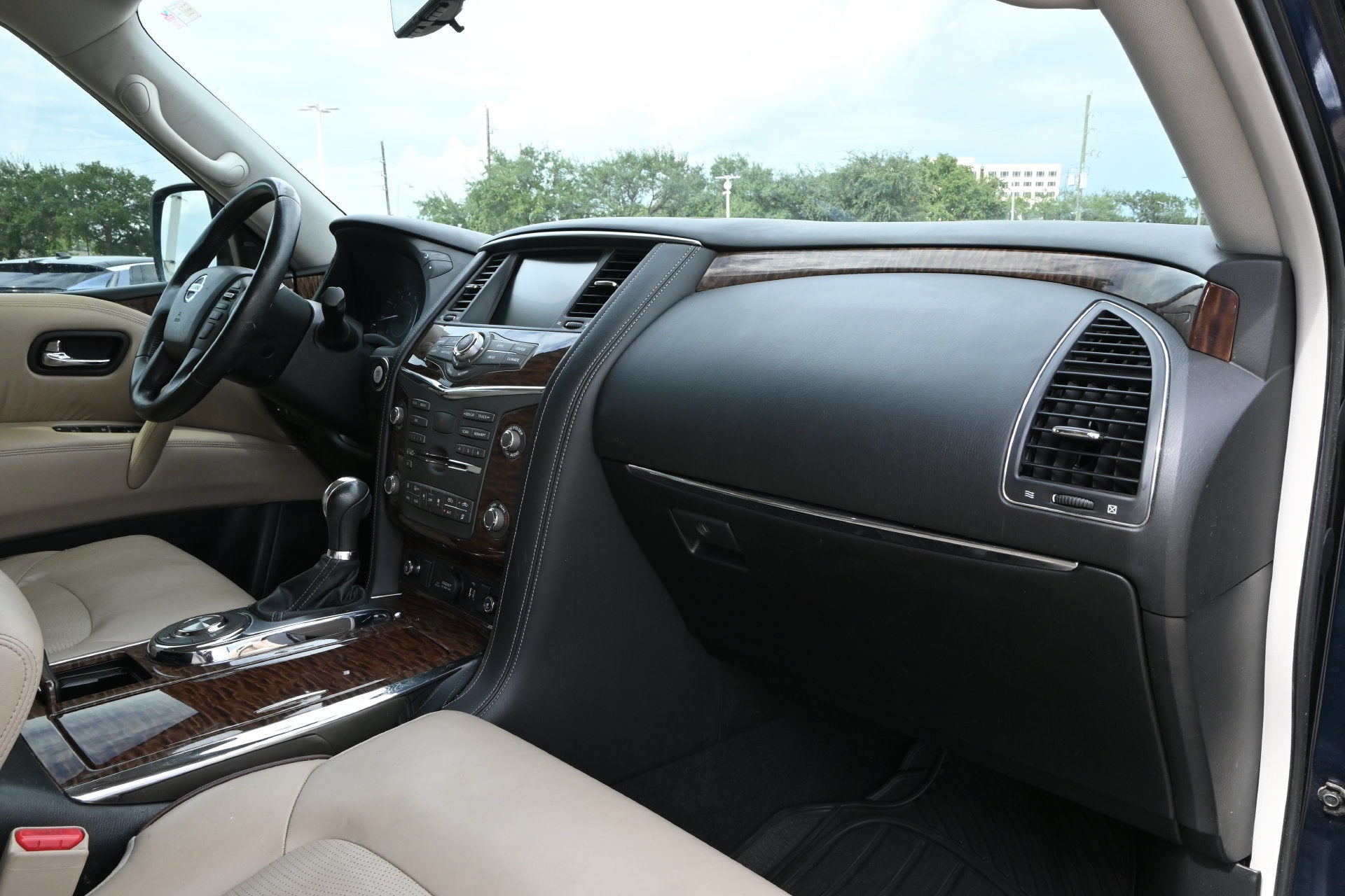 2019 Nissan Armada Platinum