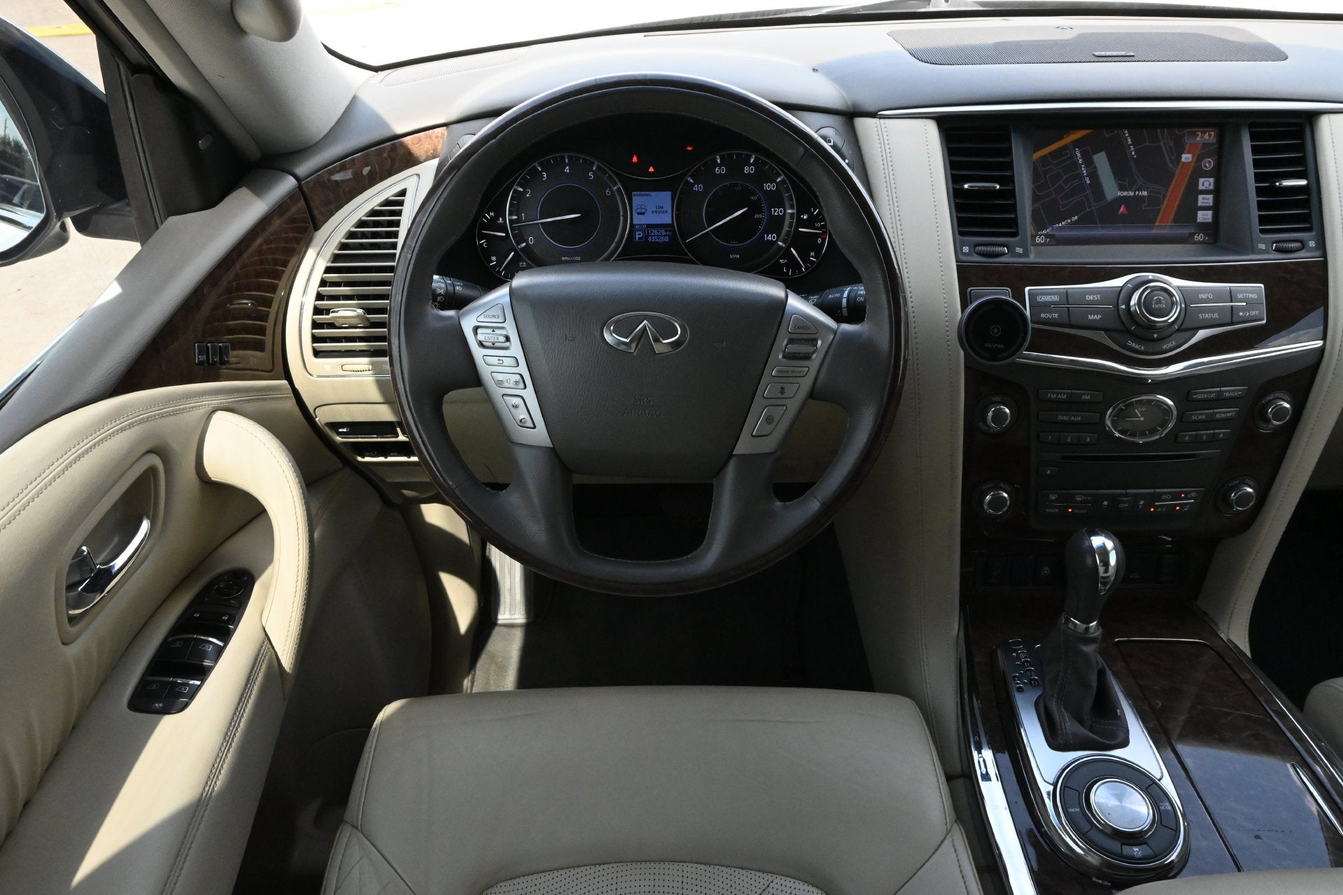 2017 INFINITI QX80 NA