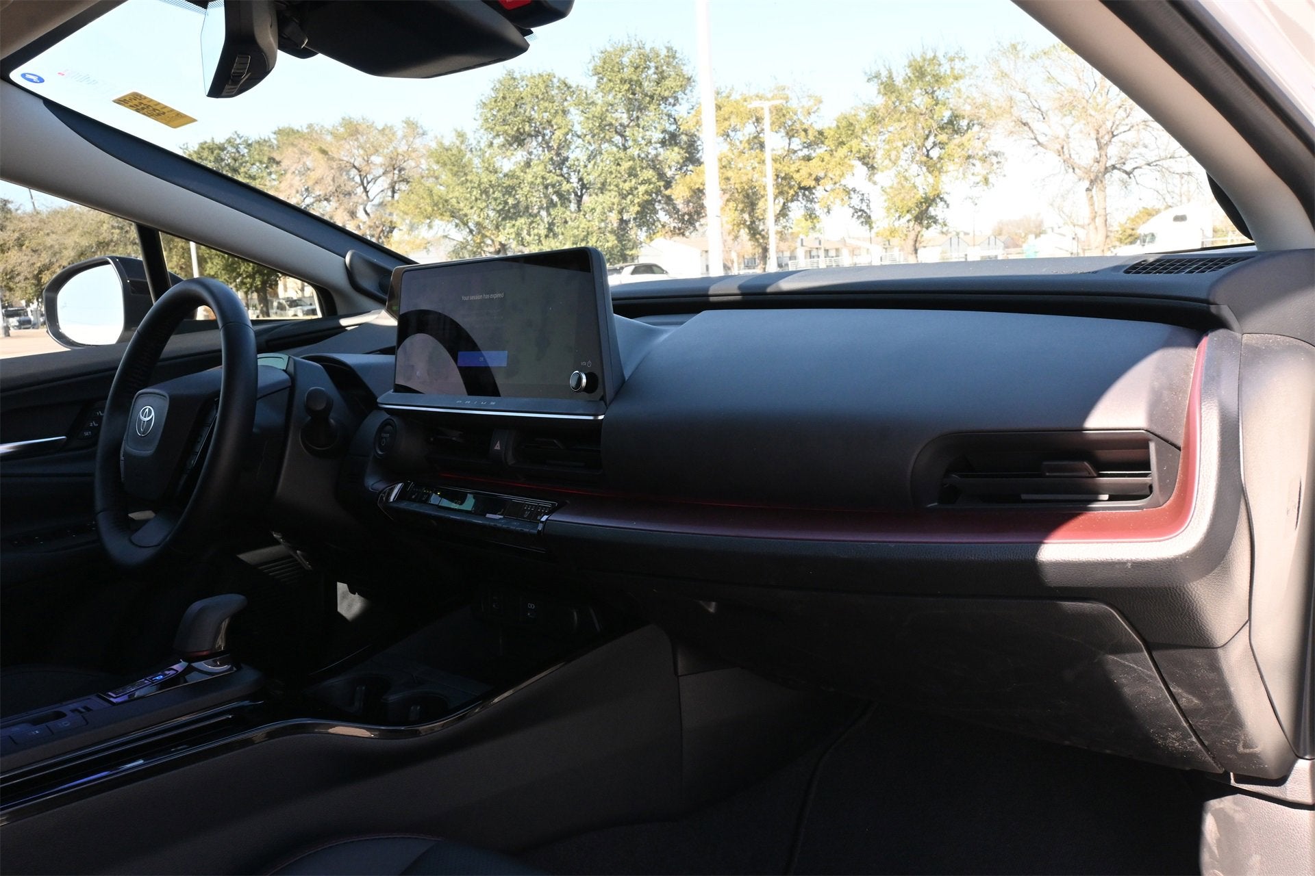 2024 Toyota Prius Prime SE