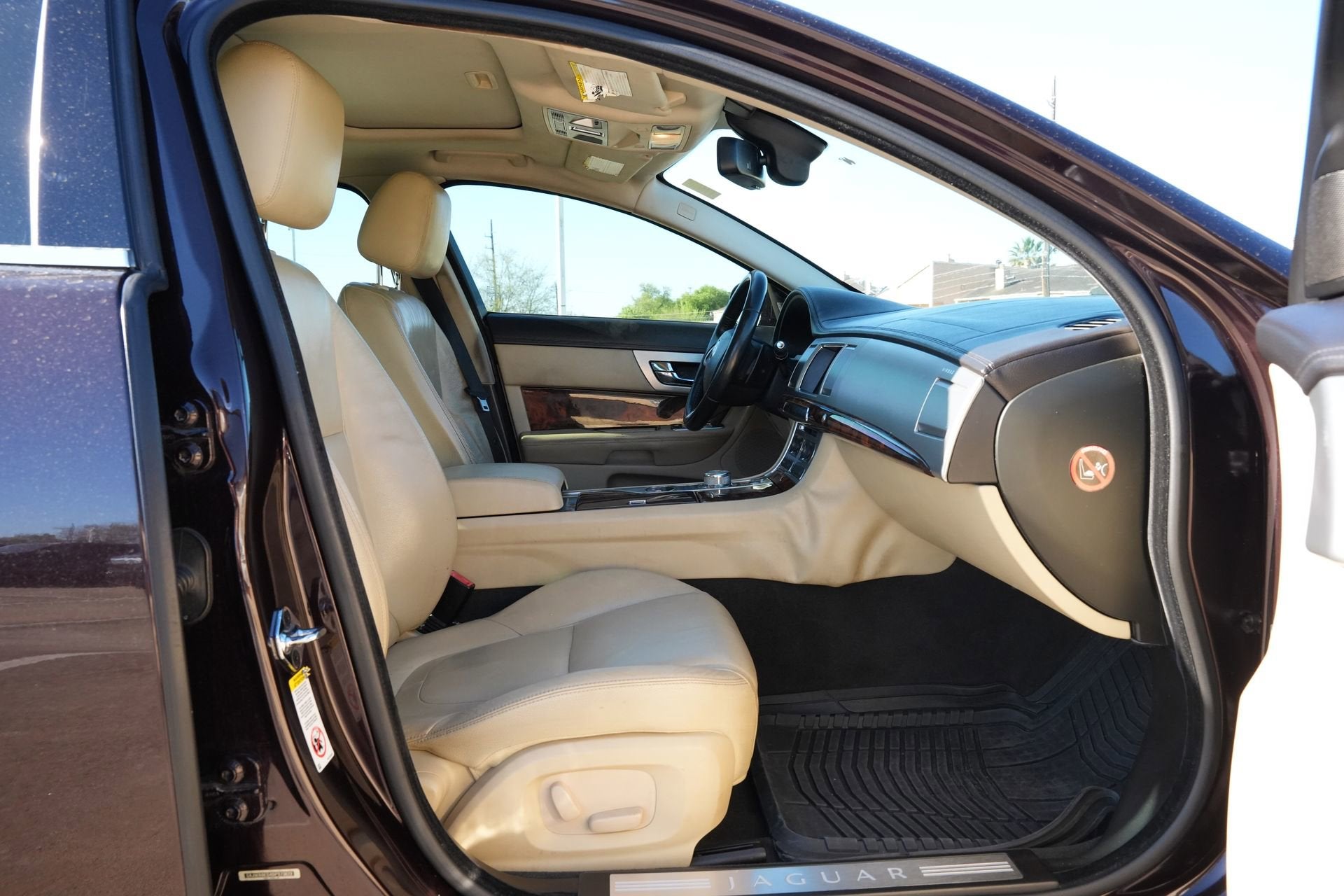 2013 Jaguar XF I4 RWD