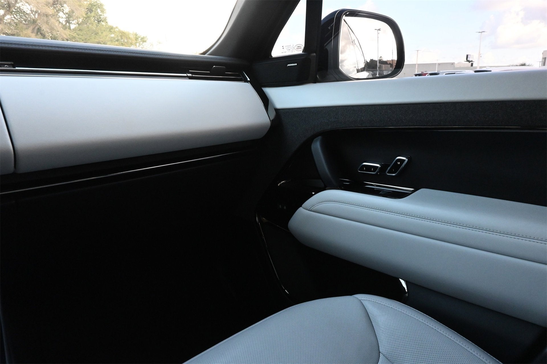 2024 Land Rover Range Rover Sport SE