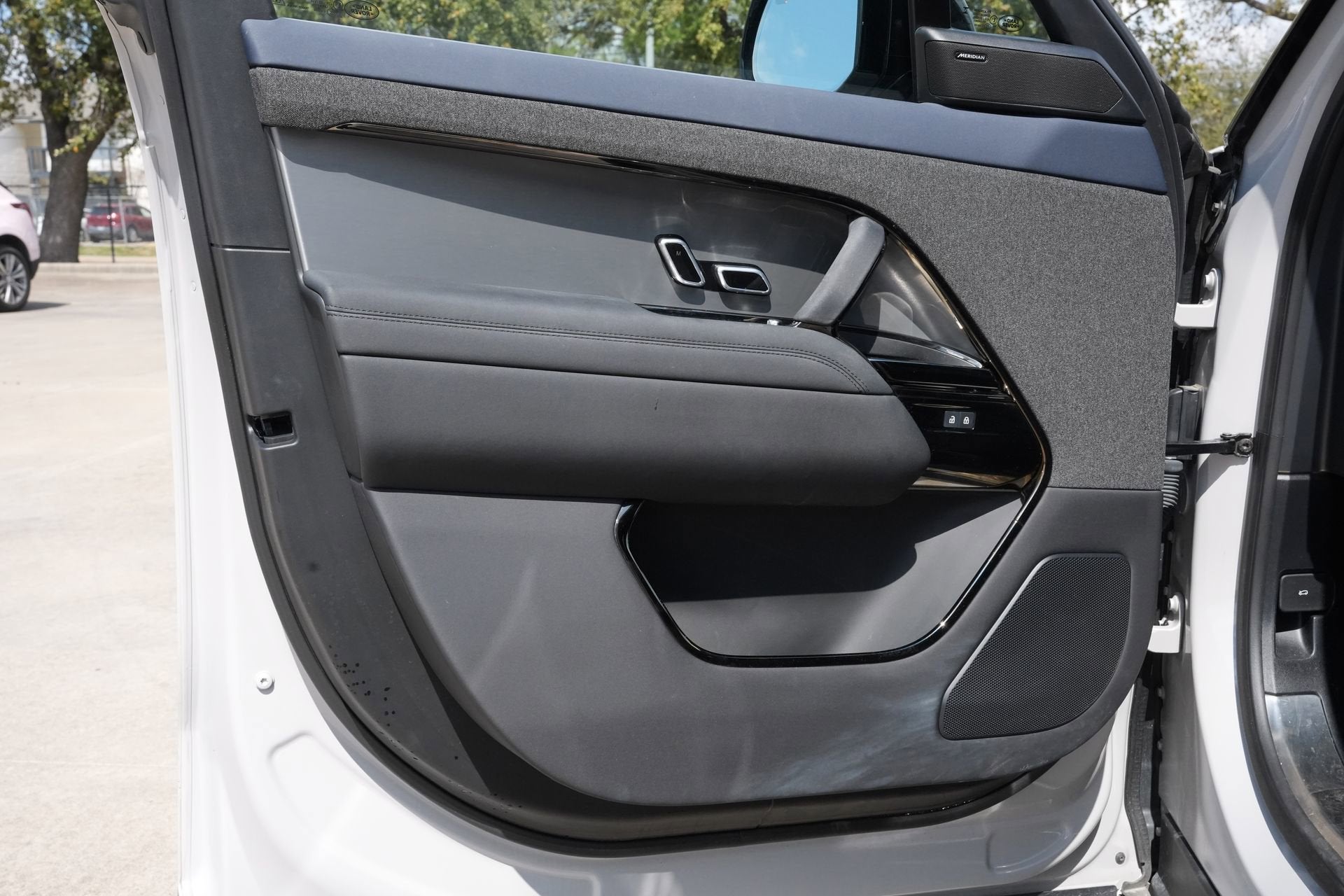 2024 Land Rover Range Rover Sport SE