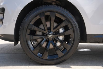 2024 Land Rover Range Rover Sport SE