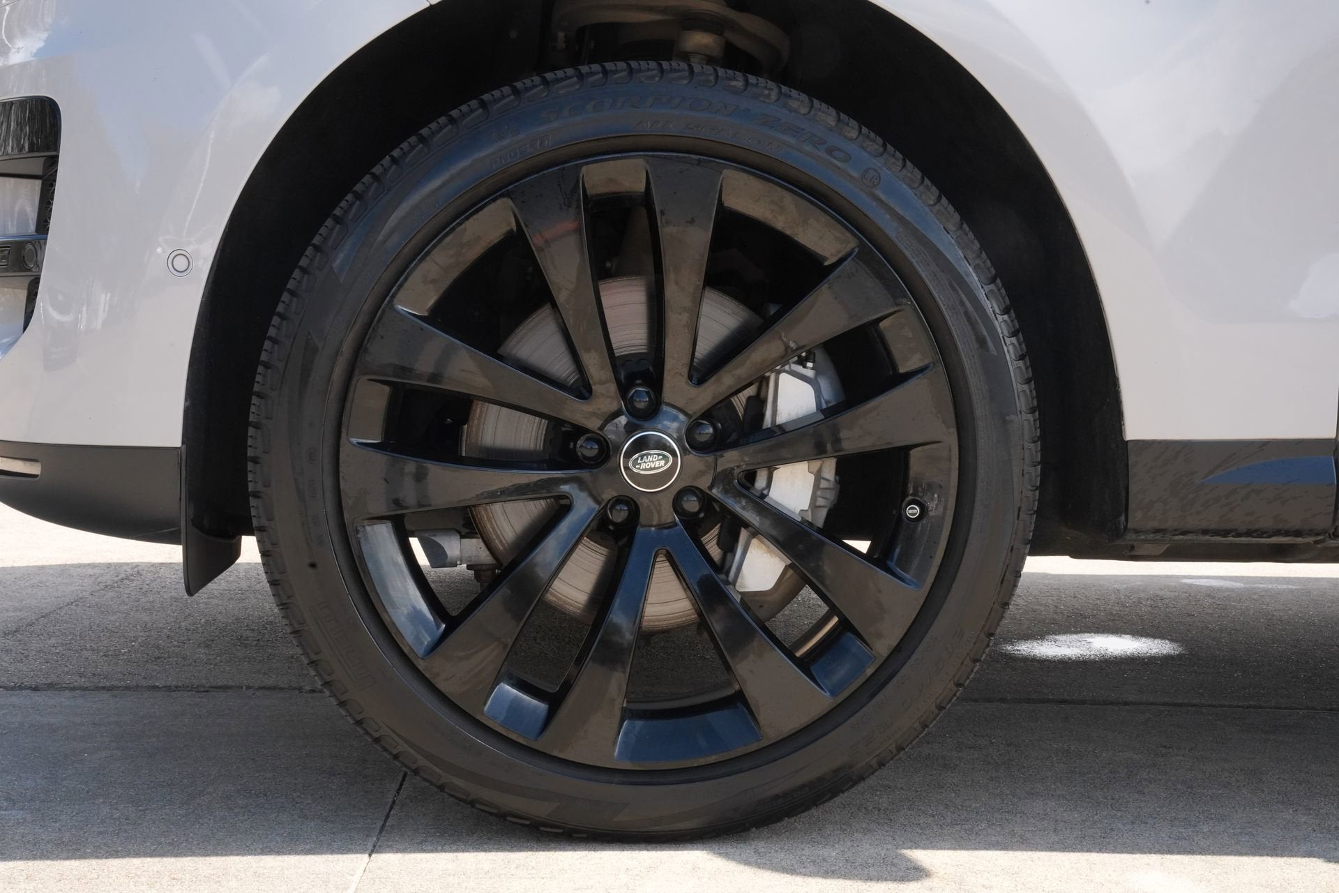 2024 Land Rover Range Rover Sport SE