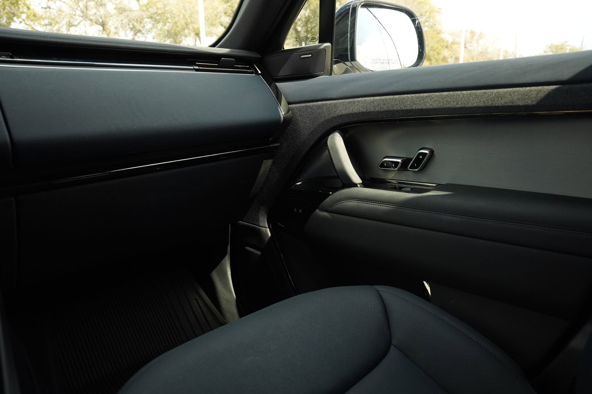 2024 Land Rover Range Rover Sport SE