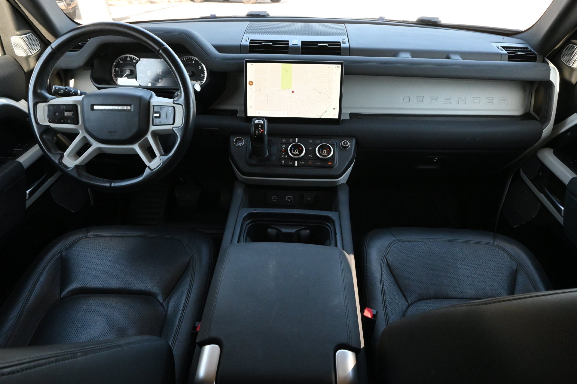 2023 Land Rover Defender S
