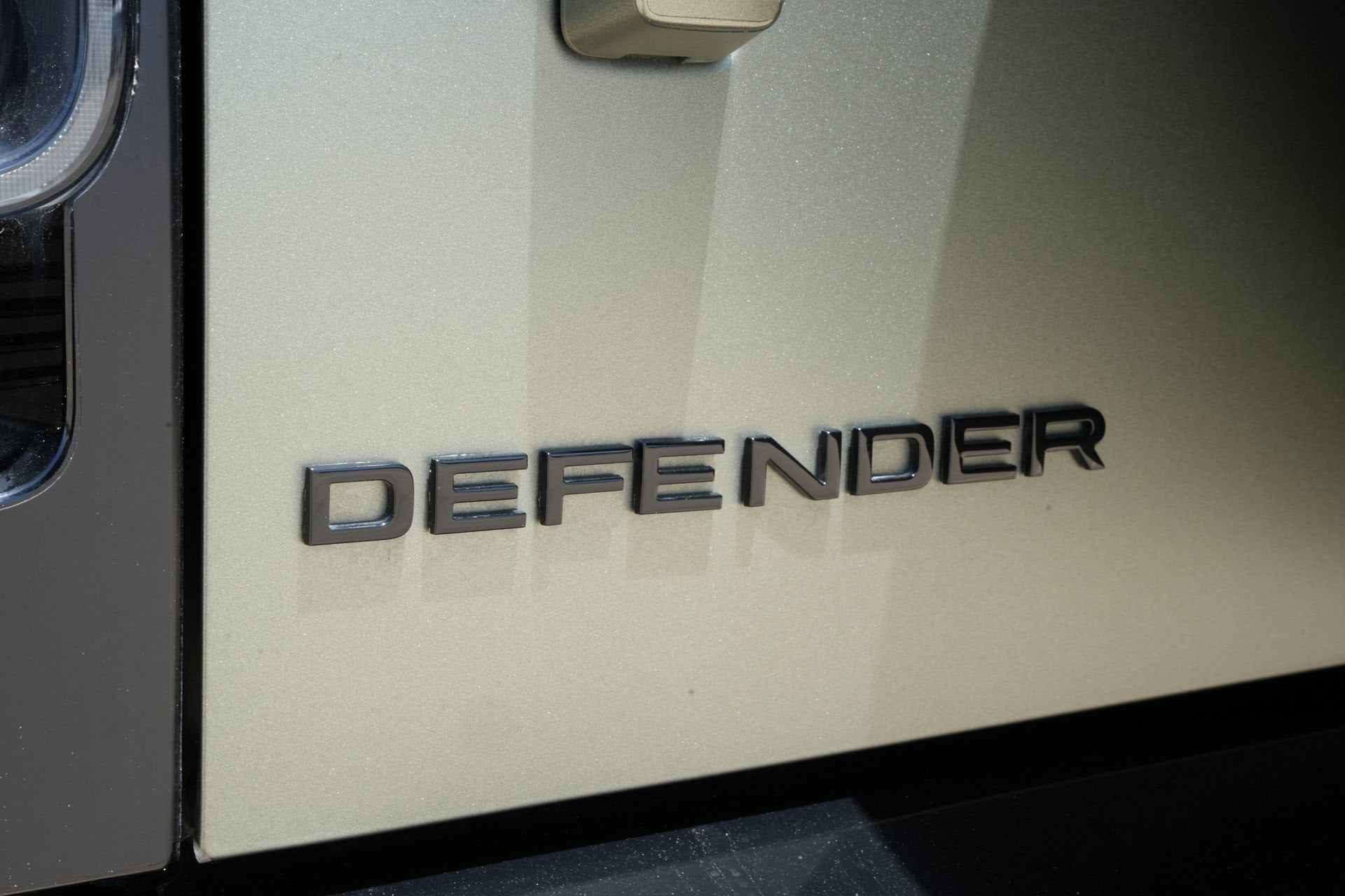 2025 Land Rover Defender X
