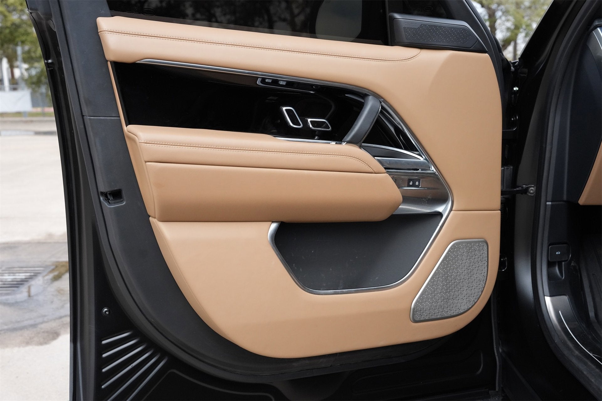 2025 Land Rover Range Rover Autobiography