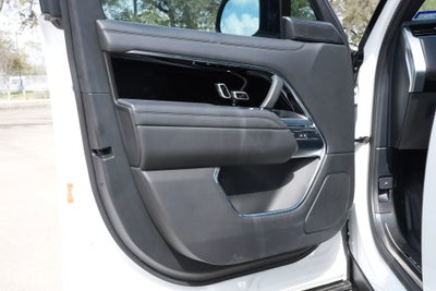 2024 Land Rover Range Rover SE