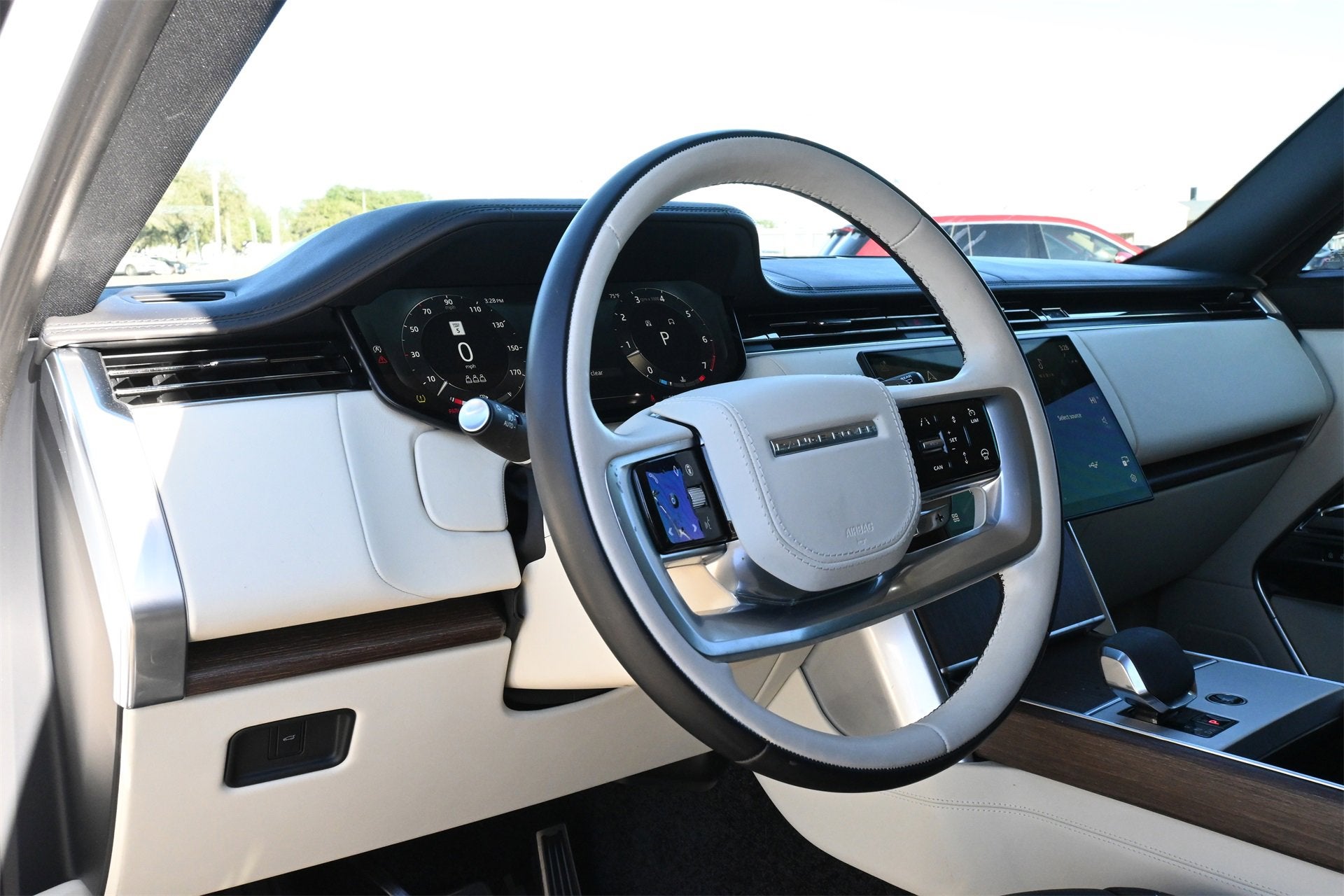 2024 Land Rover Range Rover SE