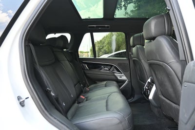 2023 Land Rover Range Rover SE