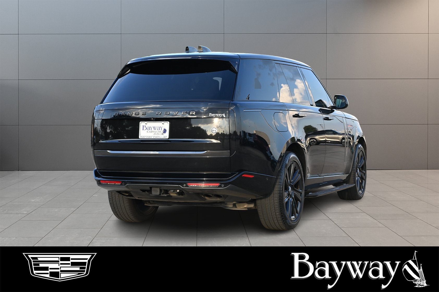 2023 Land Rover Range Rover SV