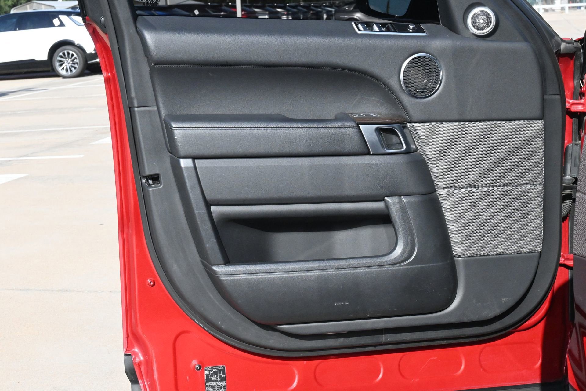 2020 Land Rover Range Rover Sport SE