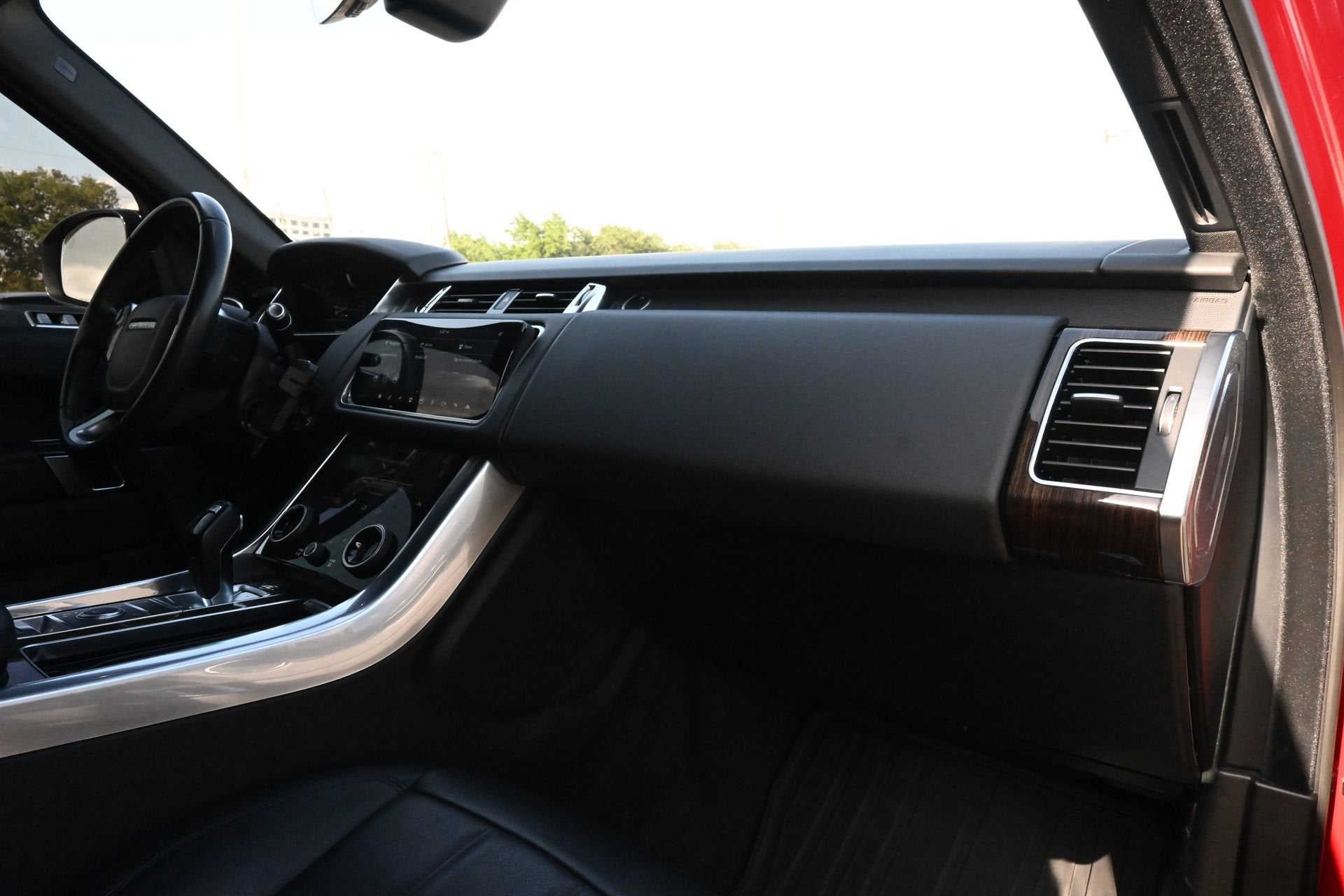 2020 Land Rover Range Rover Sport SE