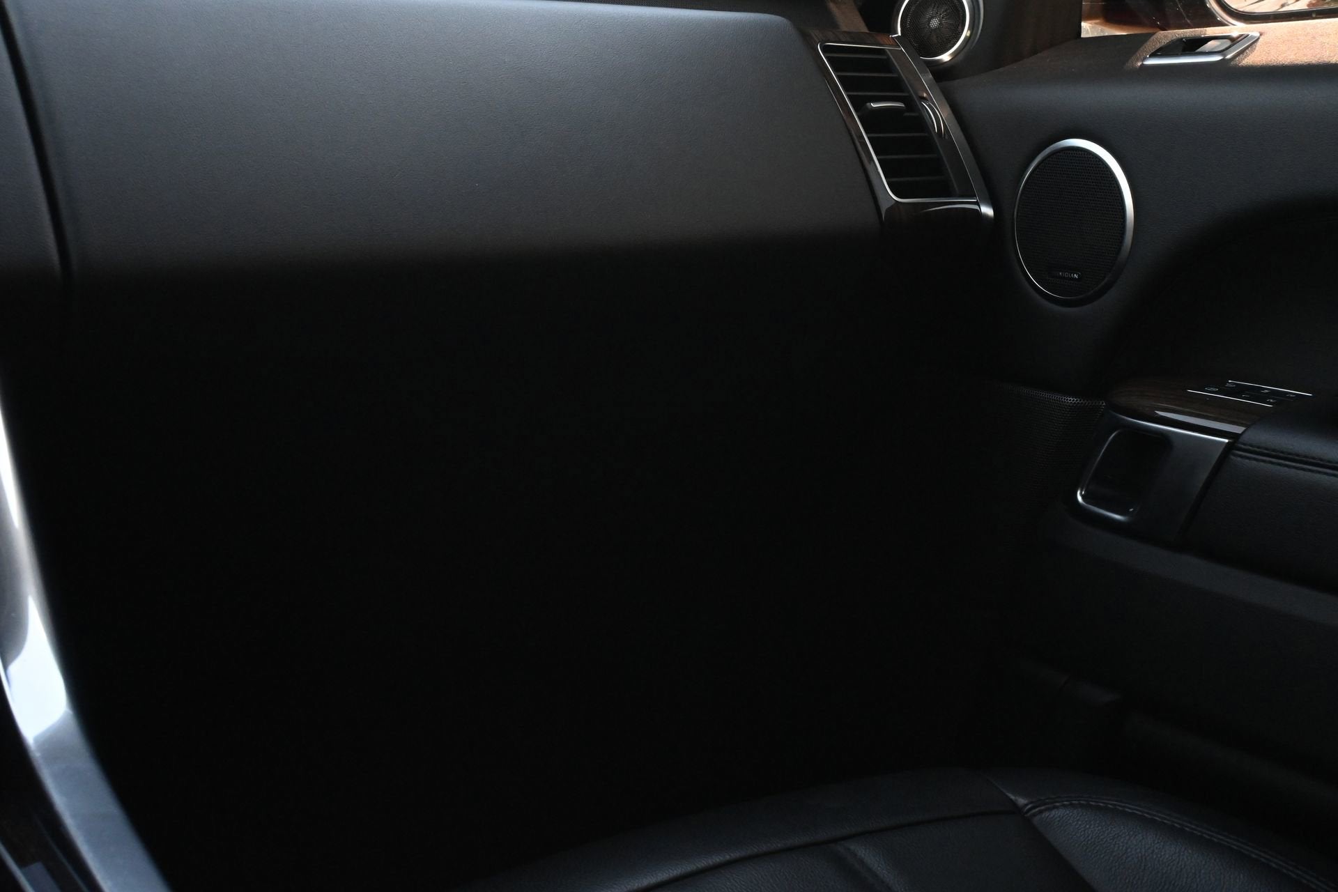 2020 Land Rover Range Rover Sport SE