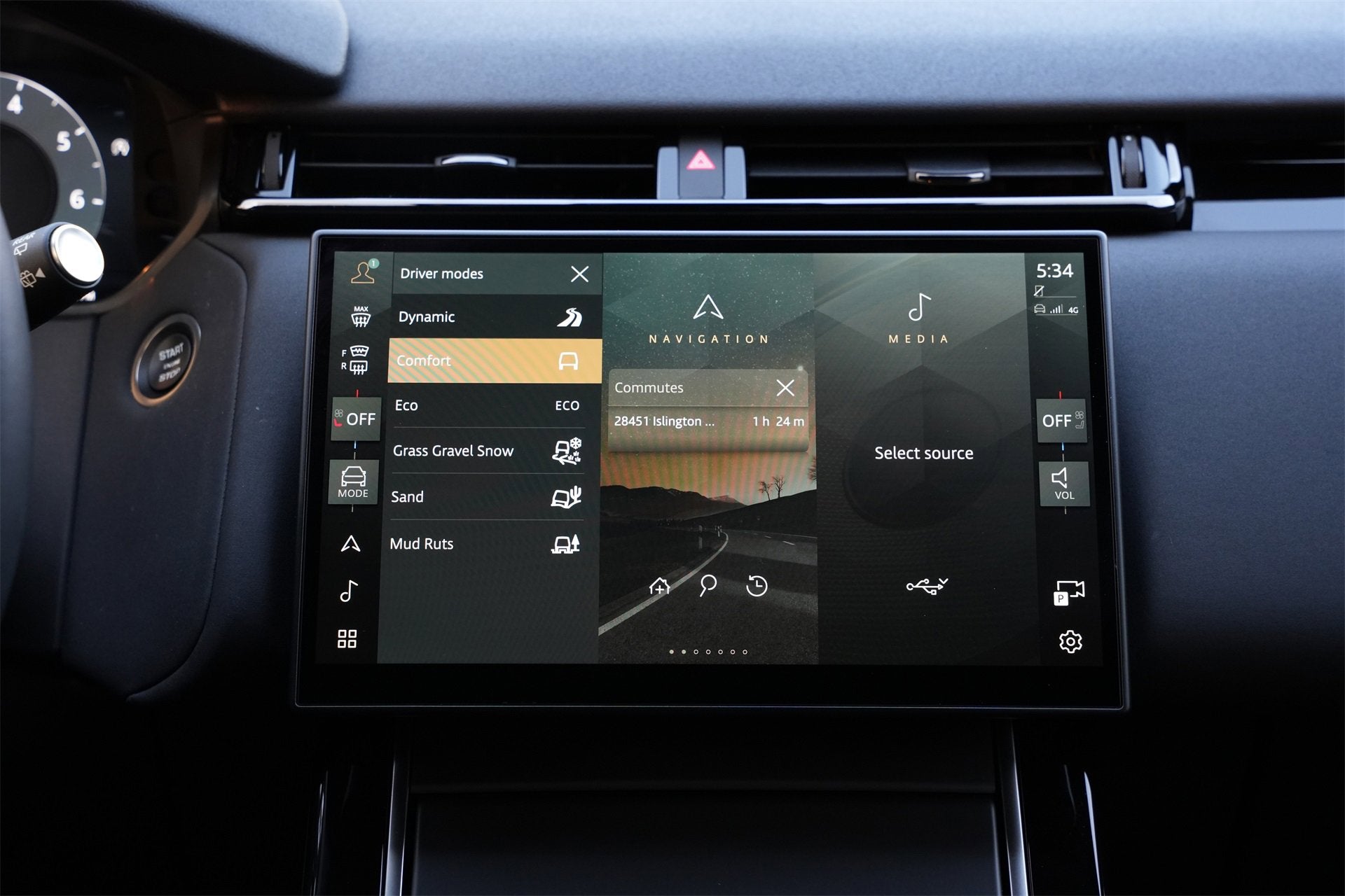 2024 Land Rover Range Rover Velar Dynamic SE