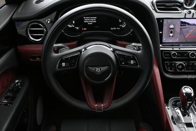 2024 Bentley Bentayga V8