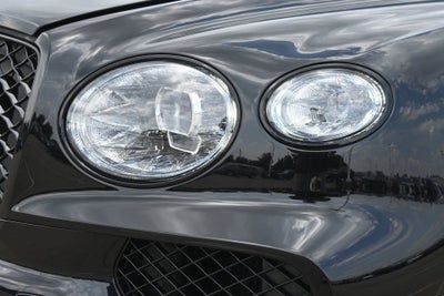 2024 Bentley Bentayga V8