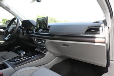 2021 Audi Q5 Prestige