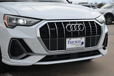 2022 Audi Q3 S line Premium